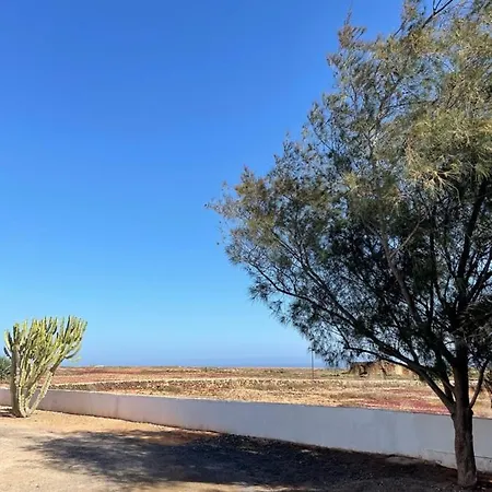 Сasa de vacaciones La Caldereta La Oliva